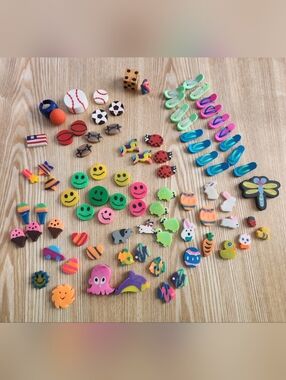 Lot Of Assorted Vintage 1990s/2000s Novelty Mini Erasers